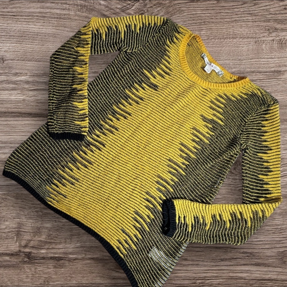 Chelsea & Violet Yellow and Black Crew Neck Sweater